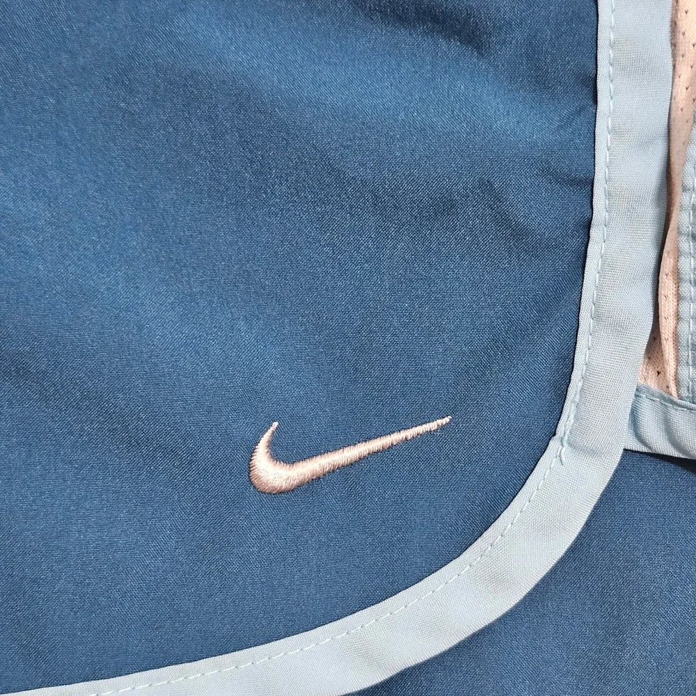 Nike Running Shorts Women Small Blue FIT DRY Mesh Trim 144172-422